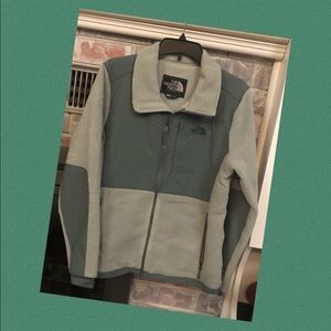 The North Face Women’s size large